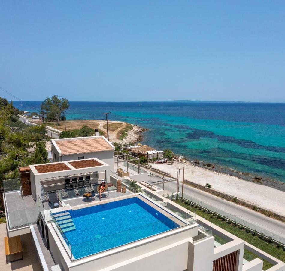 Nerea Seafront Villa, A Pristine Retreat, By Thinkvilla Akrotíri Kültér fotó